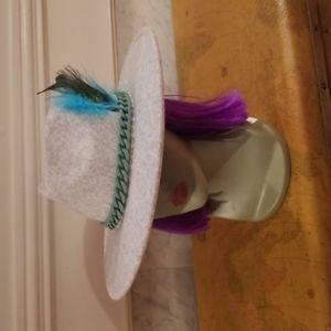 Gray Felt Hat with Feather Accent